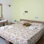 Hotel Alia By Estia Hersonissos (Crete)