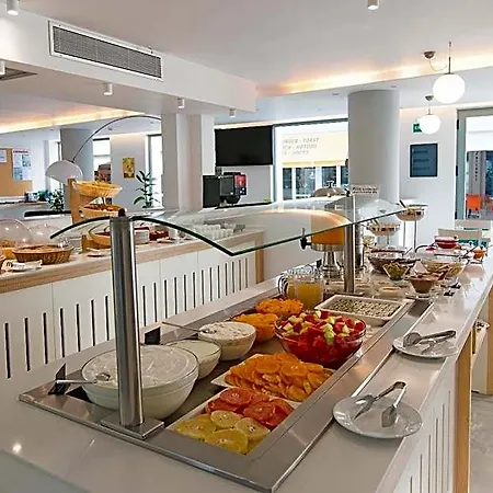 Hotel Alia By Estia