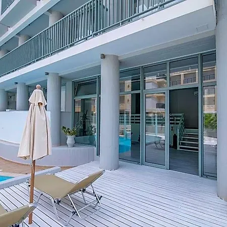 Hotel Alia By Estia 4*