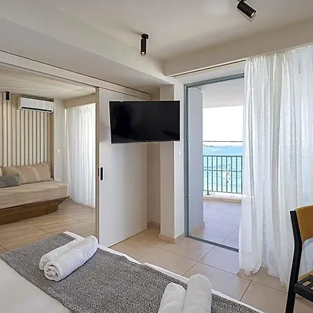 Hotel Alia By Estia 4*
