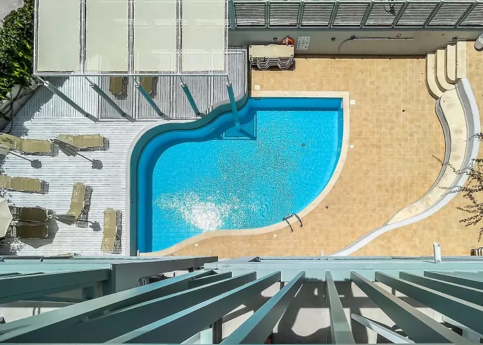 Hotel Alia By Estia 4*