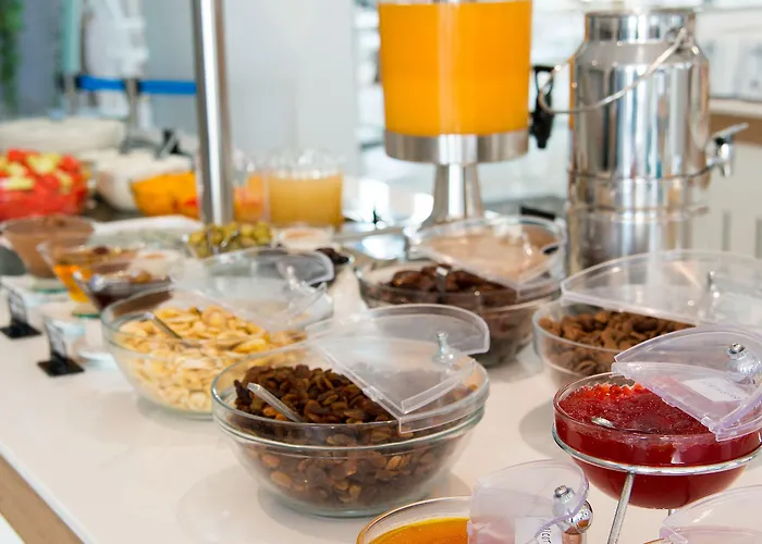 Hotel Alia By Estia 4*