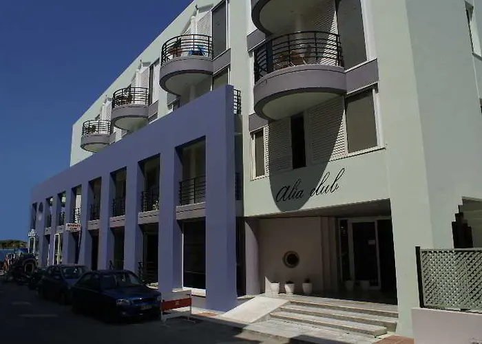 Hotel Alia By Estia 4*